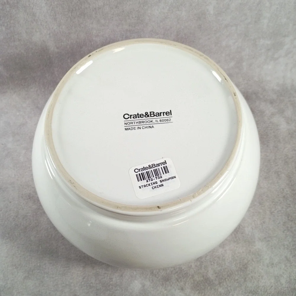 Crate & Barrel Stacking Snowman Bowls Christmas Winter Holiday Serving 3 bowls